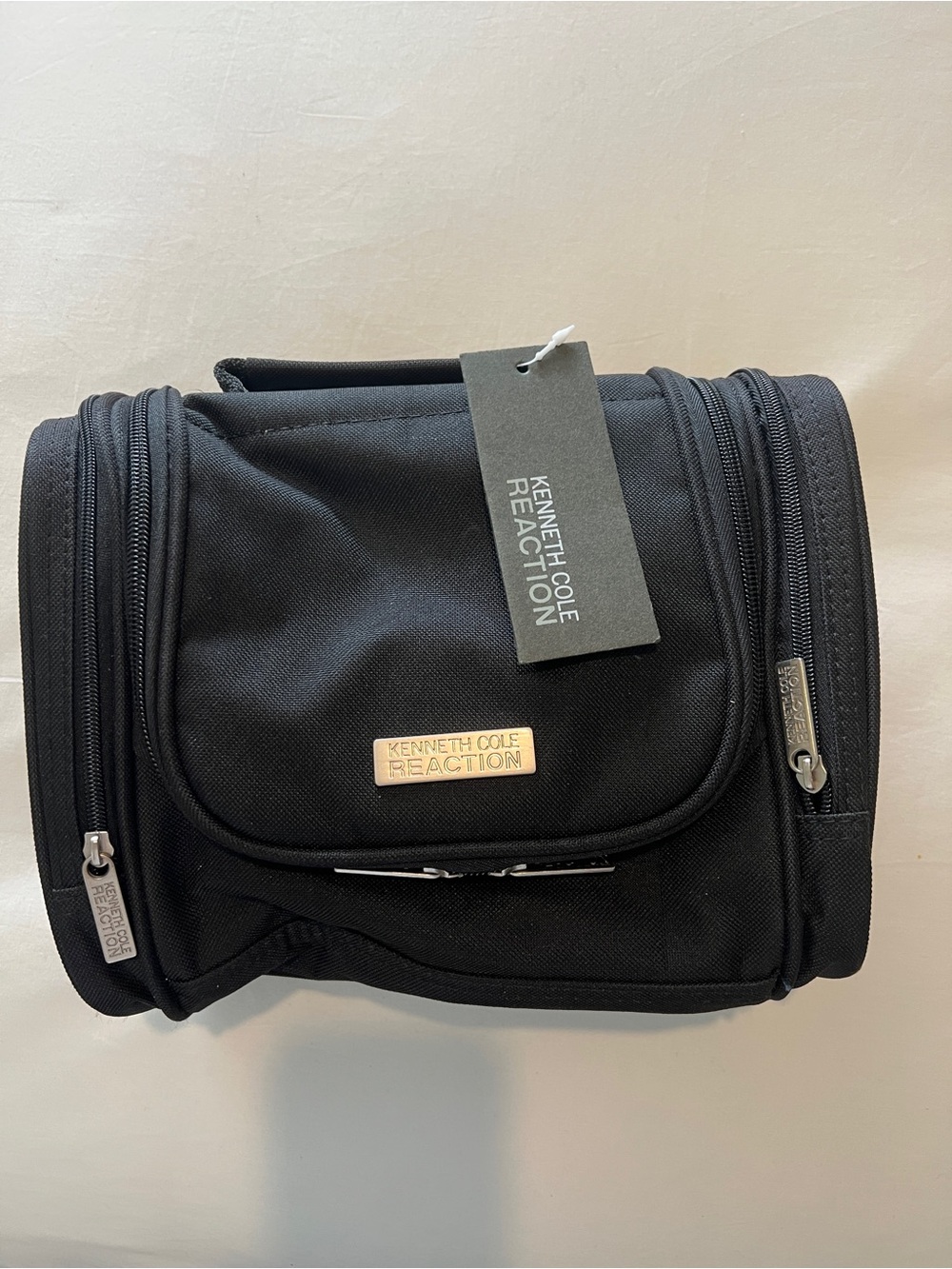 Kenneth Cole Reaction Black Men's Dopp Kit with Branded Plaque
